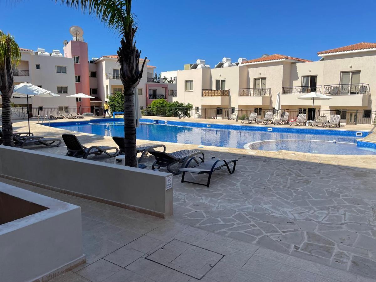 Kings Resort 1 Bedroom Apartment Paphos Exterior photo
