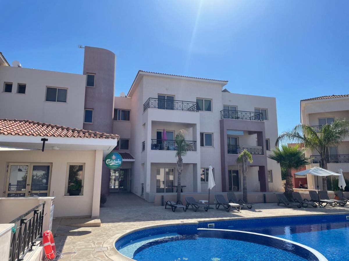 Kings Resort 1 Bedroom Apartment Paphos Exterior photo