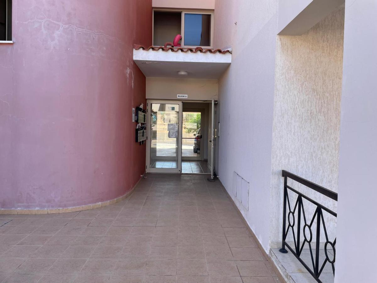 Kings Resort 1 Bedroom Apartment Paphos Exterior photo